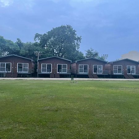 Vrindavan Greens Resort Udajpur Exteriér fotografie