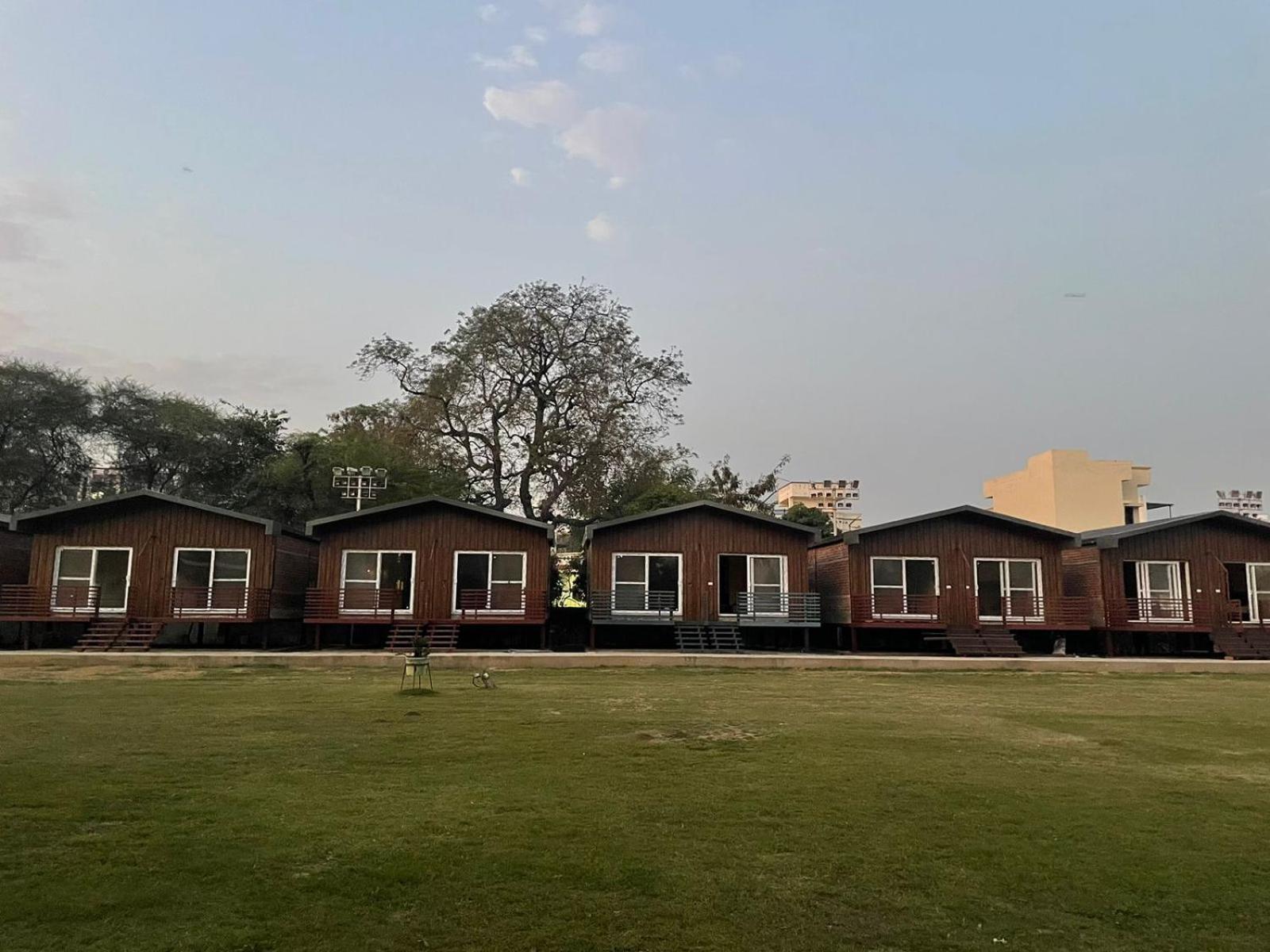 Vrindavan Greens Resort Udajpur Exteriér fotografie