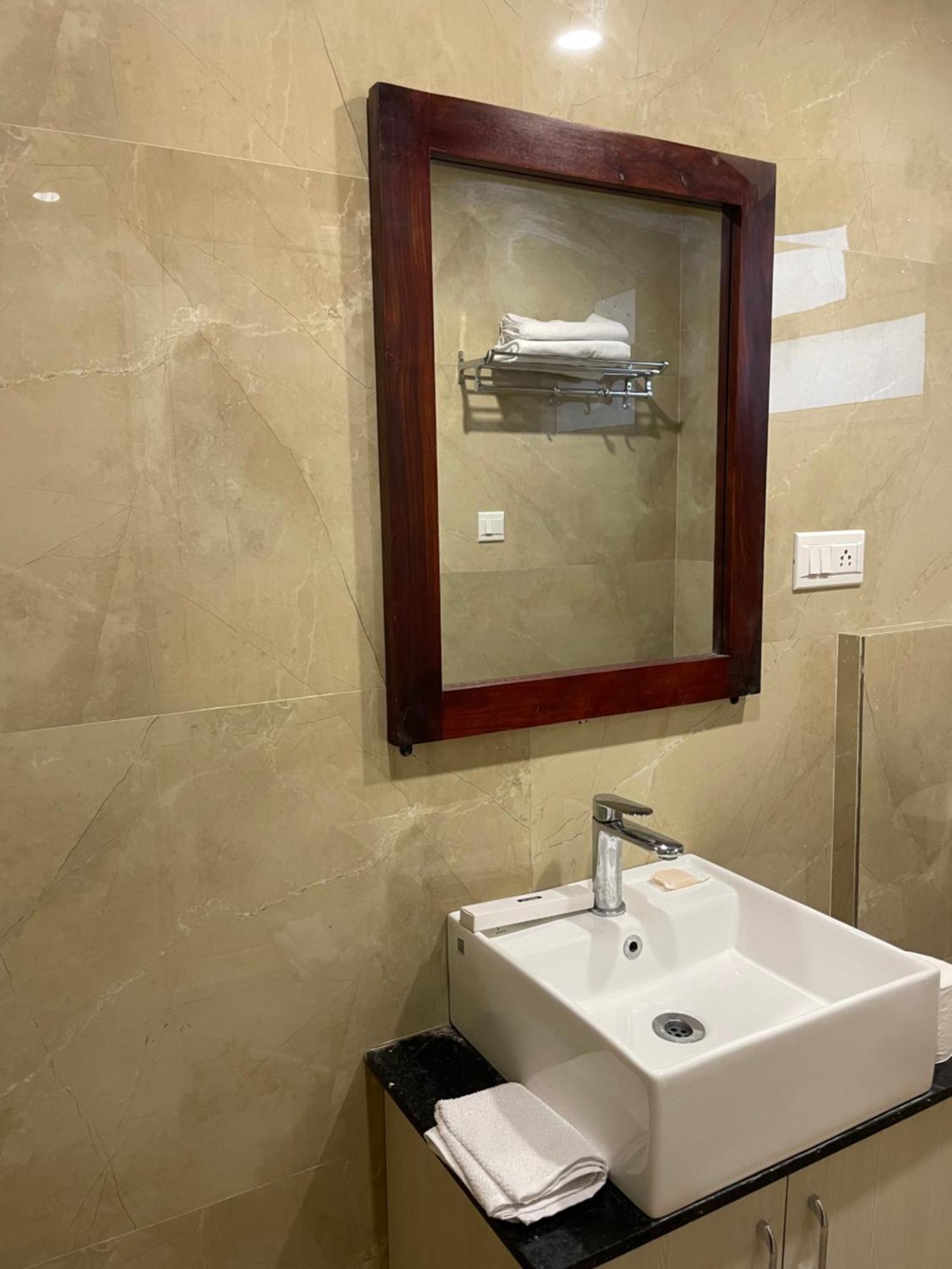 Vrindavan Greens Resort Udajpur Exteriér fotografie